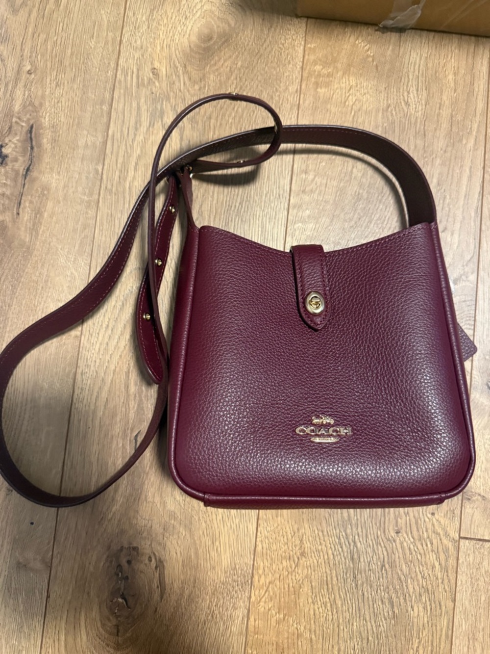 Coach Hadley mini crossbody bag NWT